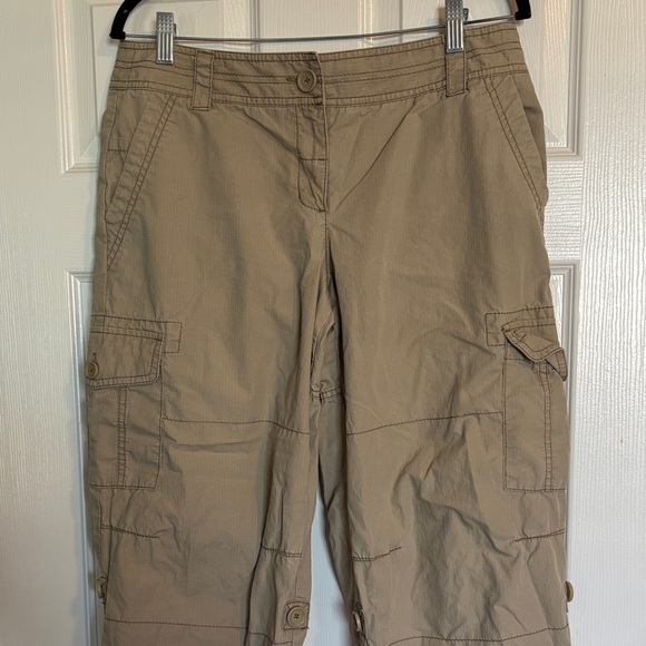 LOFT Marisa women’s tan roll up cargo pants size 8 - Picture 1 of 10